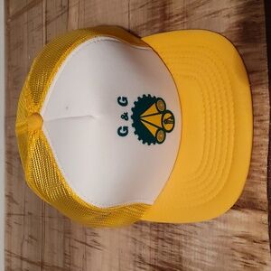 G&G vintage trucker cap